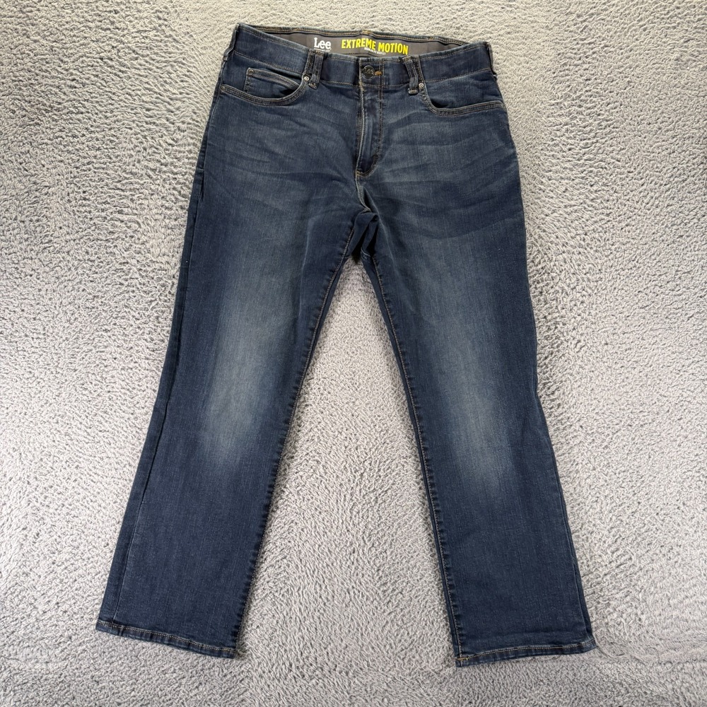 Lee Extreme Motion Jeans Men's 36x30 Blue Cotton Denim Bootcut Whiskered Stretch
